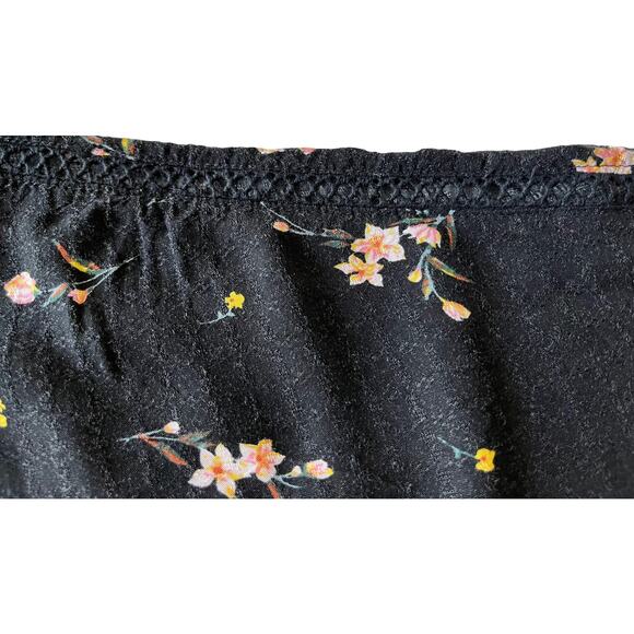 BUFFALO DAVID BITTON CAP SLEEVE BLOUSE, WOMEN, 3X, BLACK W/PINK & YELLOW FLOWERS - Picture 8 of 12